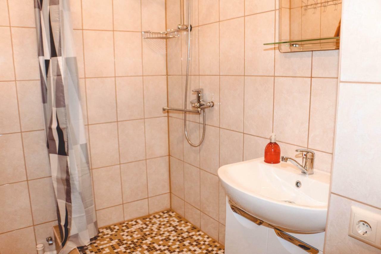 Viktoria Apartment Narva Eksteriør bilde